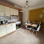 Arthome Δωμάτια σε οικογενειακή κατοικία *